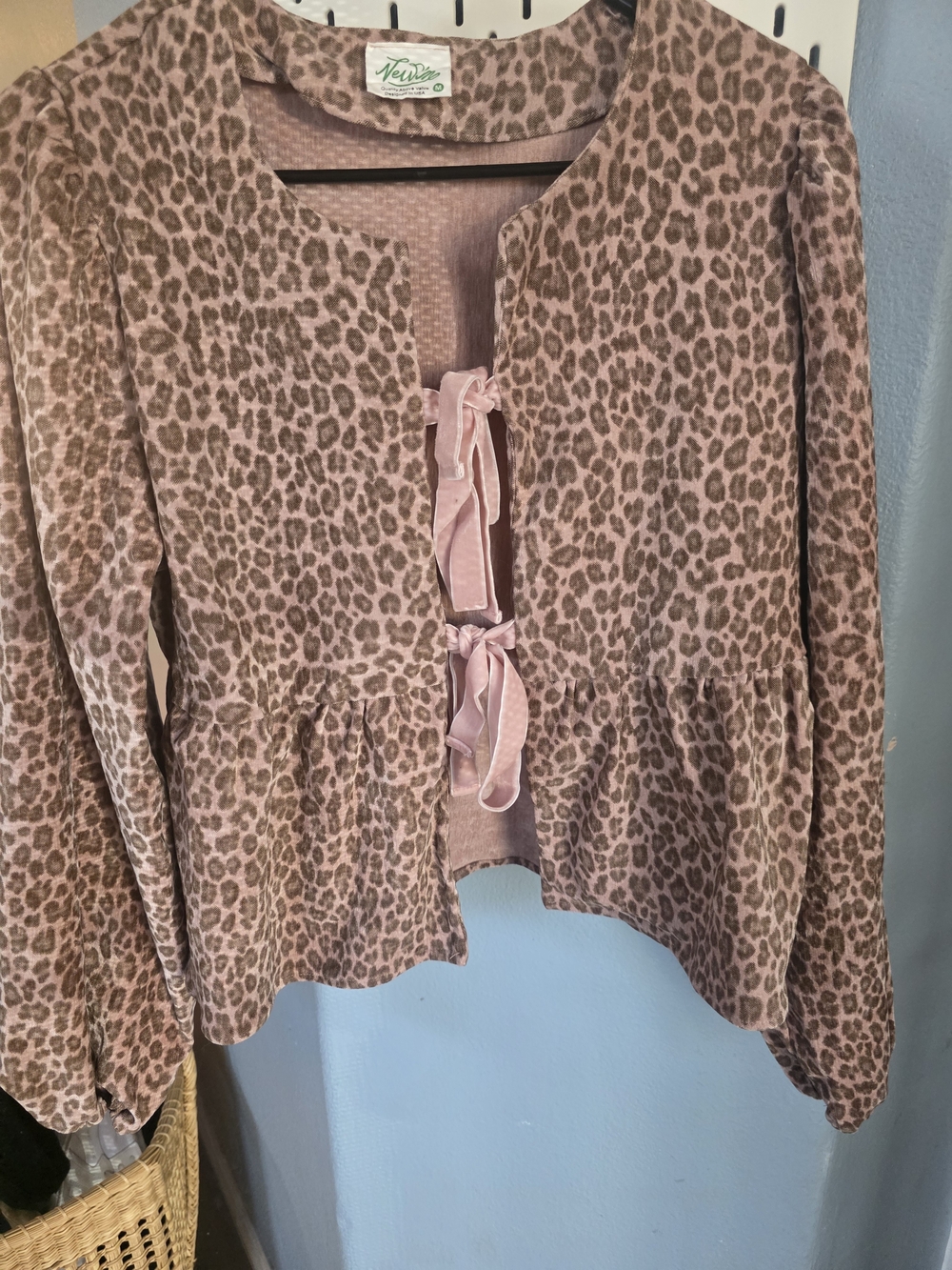 Neveah Pink Leopard Tie-Front Peplum Blouse